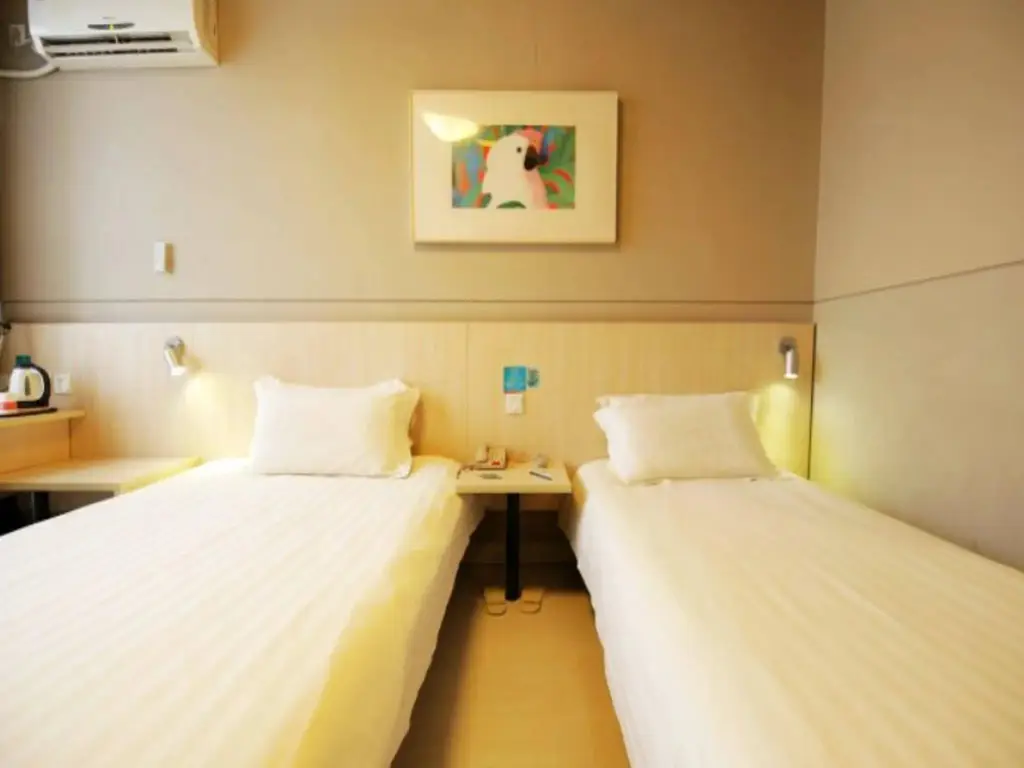 Цзюцзян: Jinjiang Inn Jiujiang Railway Station Wal-mart