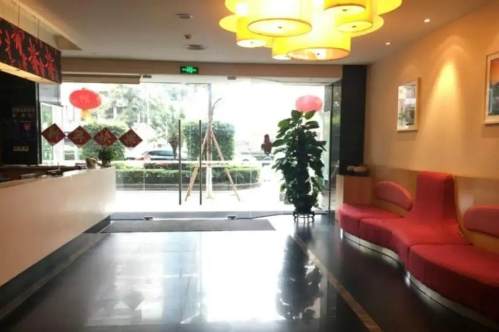 Дунгуань: Jinjiang Inn Dongguan Nancheng International Business District