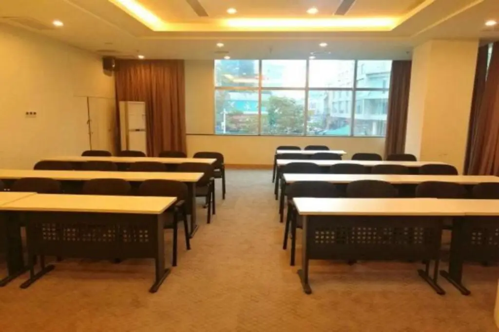 Дунгуань: Jinjiang Inn Dongguan Nancheng International Business District