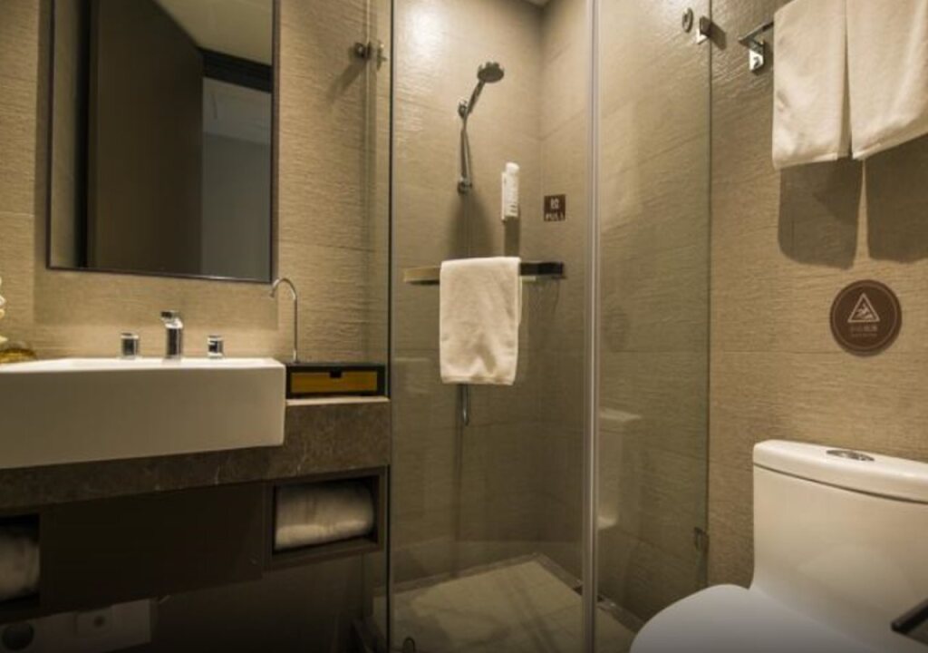 Шанхай: Homeinnplus-Shanghai North the Bund zhoujiazui road Hotel