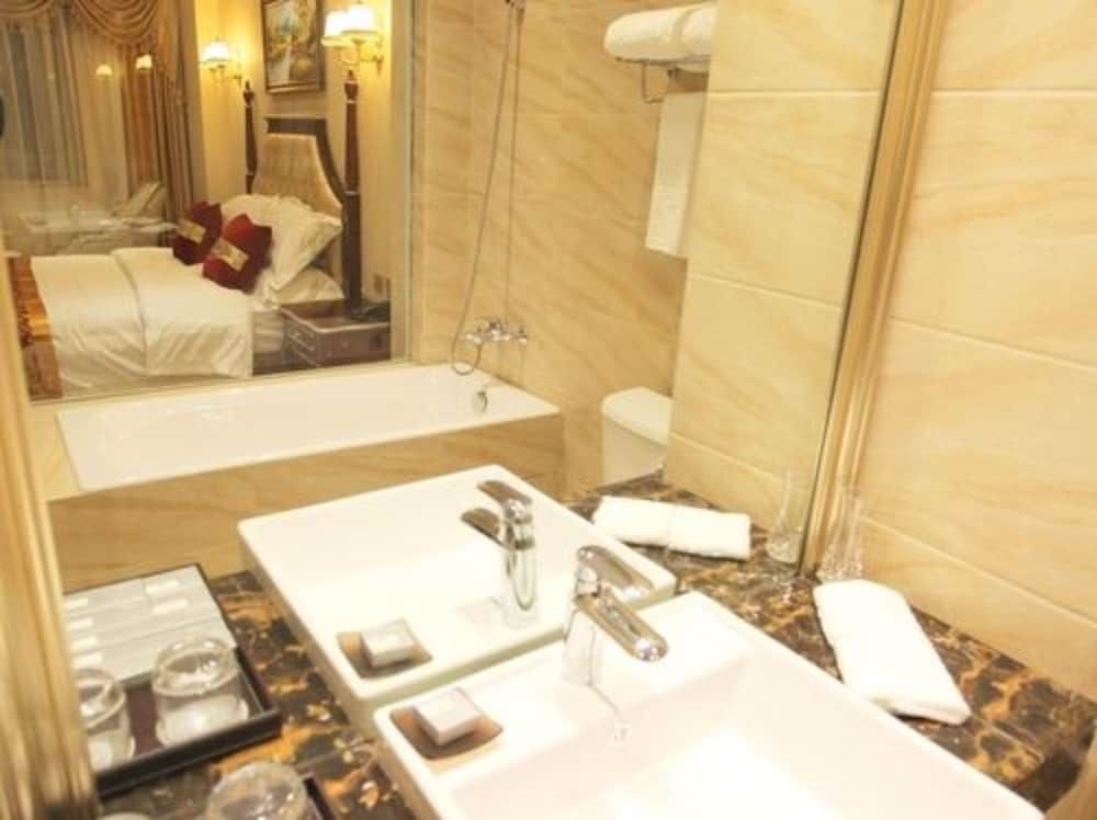 Пекин: Beijing Wansihotel