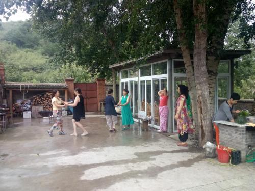 Пекин: The Rurality Courtyard Resorts of Simatai Great Wall