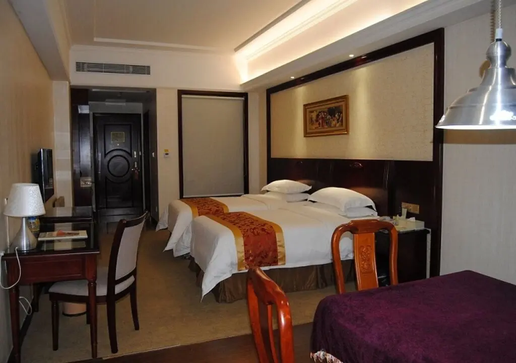 Шаньвэй: Vienna Hotel Shanwei Lufeng Jieshi Bus Station Branch