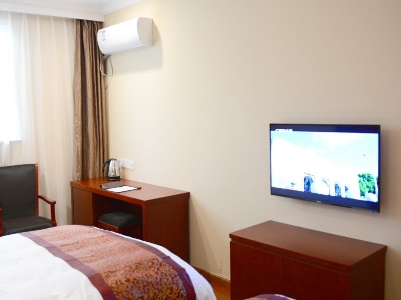 GreenTree Inn JiangSu ChangShu Dongnan Avenue Express Hotel — фото 1
