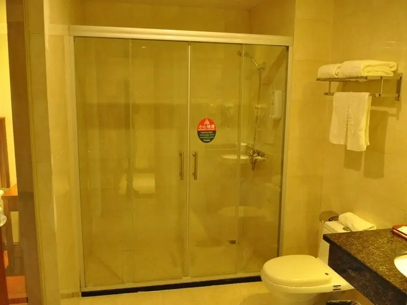 Нинбо: GreenTree Inn Zhejiang Ningbo Luotuo Town Haixin City Express Hotel