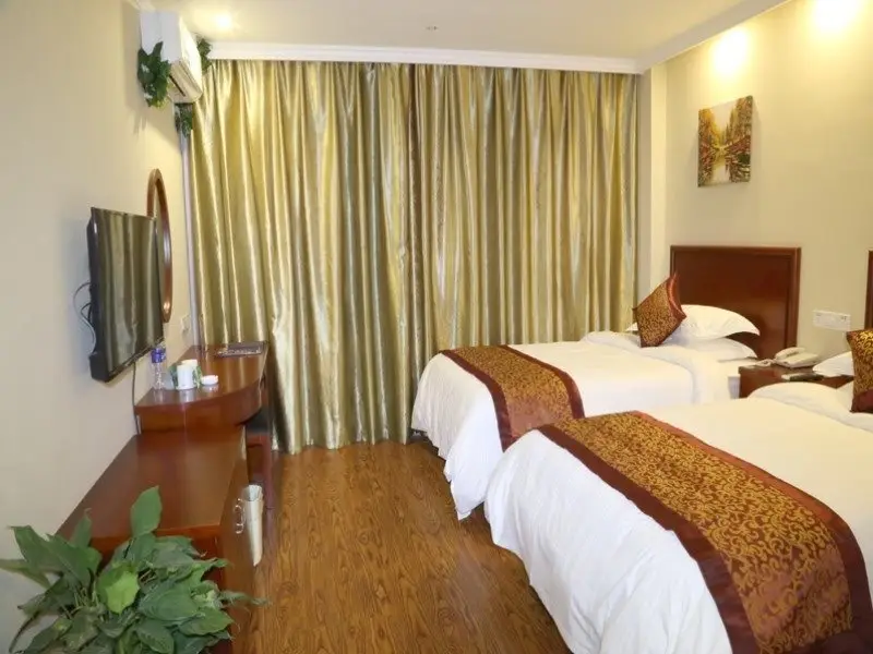 Уси: GreenTree Inn Wuxi Yixing Wanshi Wanshan Road Express Hotel