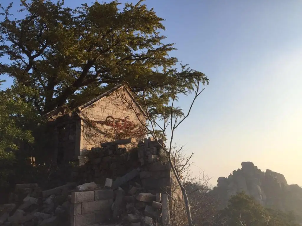 Циндао: Qingdao Xiufengge Inn