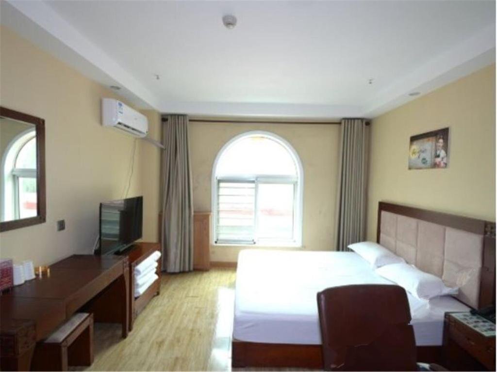 Баодин: Haitian Yingshi Resort Baiyangdian