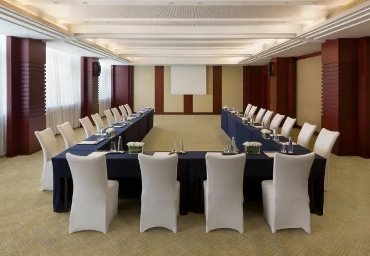 Шанхай: Courtyard by Marriott Shanghai Fengxian