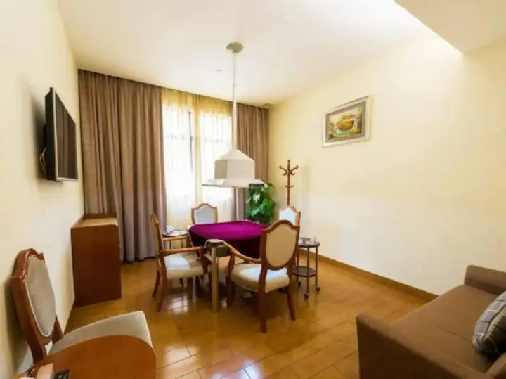 Чжухай: Junxing Business Hotel