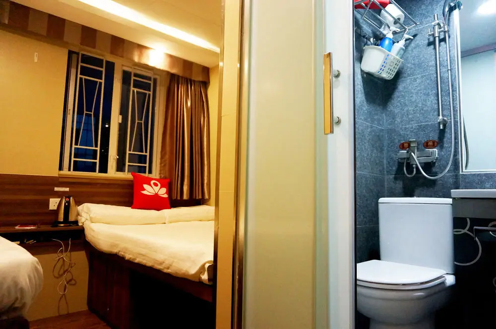 Коулун: ZEN Rooms Sunhing Building