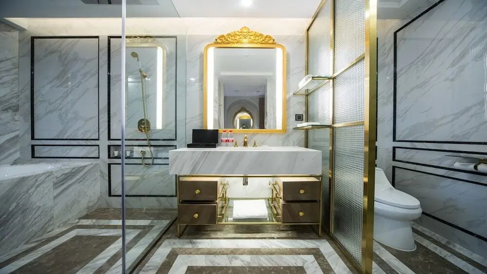 Чэнду: Longemont Hotel Chengdu （The Longemont Hotels）