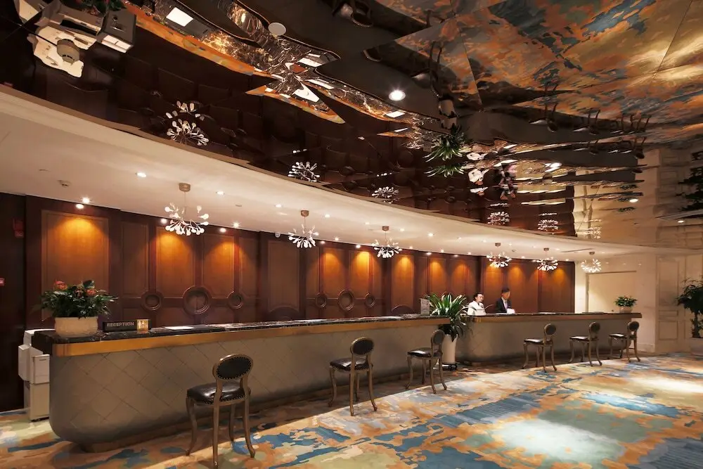 Чэнду: Longemont Hotel Chengdu （The Longemont Hotels）