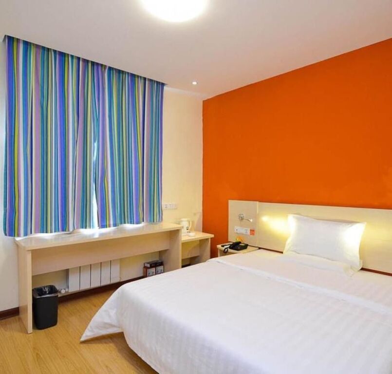 Гуанчжоу: Life Yajo Hotel Fangcun Metro
