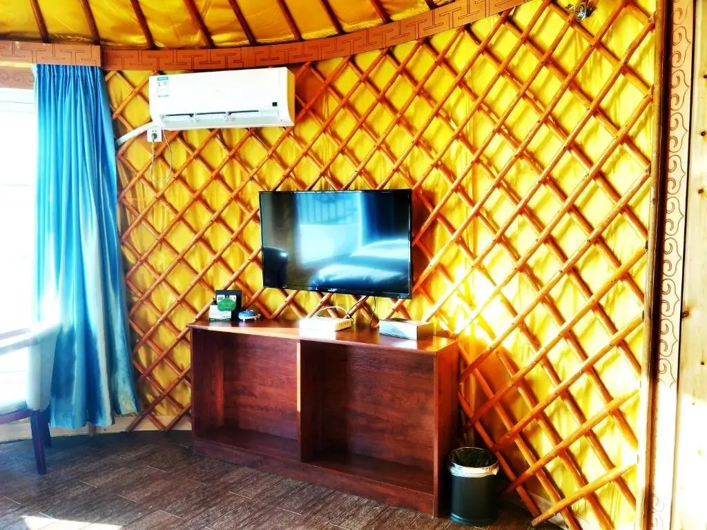 Ordos Mongolian Yurt — фото 1