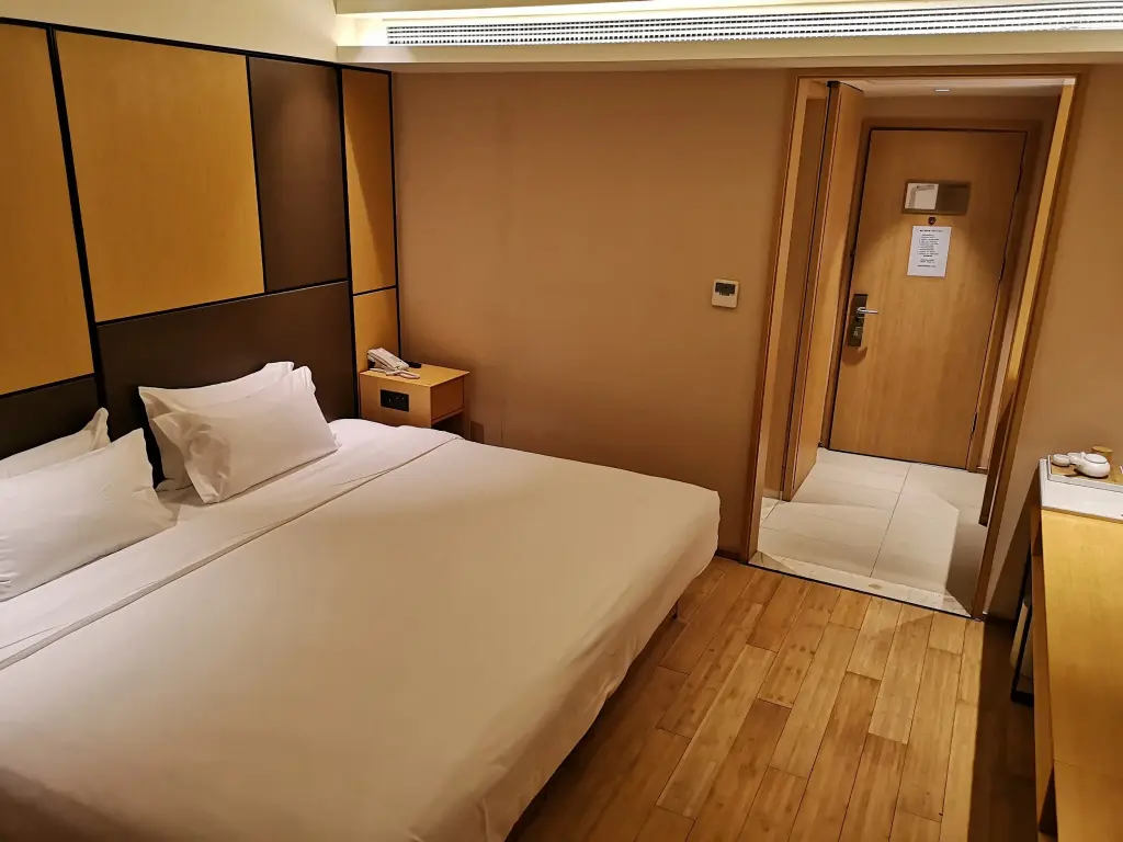 Шанхай: Ji Hotel (Shanghai Kangqiao, Xiuyan Road)
