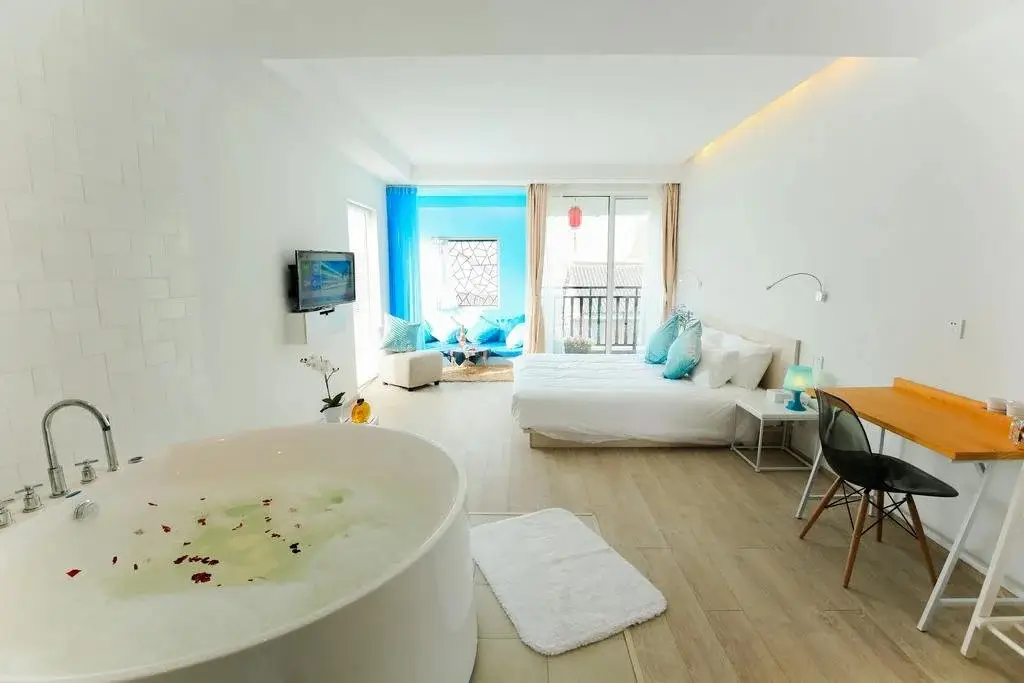 Цзясинь: Xitang J Langman Zhenshui Holiday Hotel