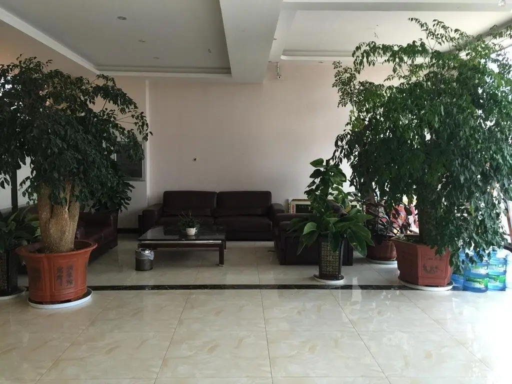 Куньмин: Bai Nian Sheng Shi Hotel