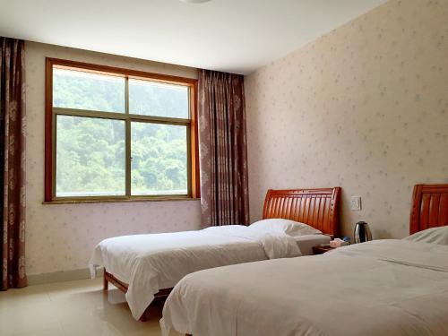 Tongluyiyun·Shuiyunjian Boutique Hotel — фото 1