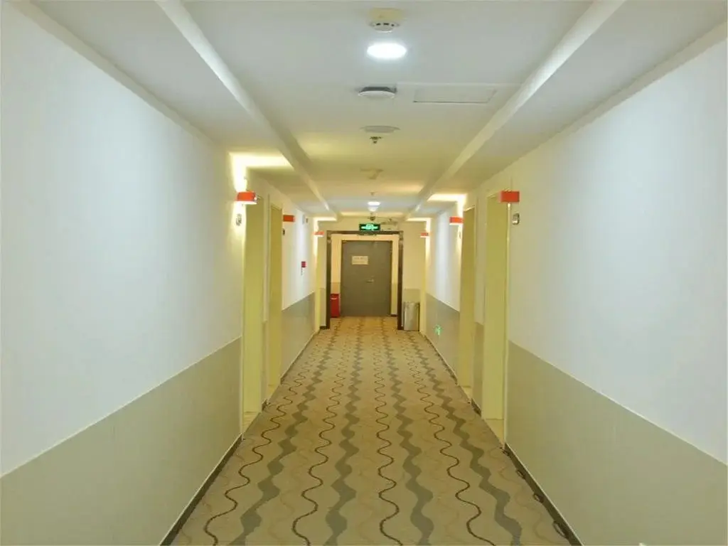 Пекин: Youth Holiday Hotel