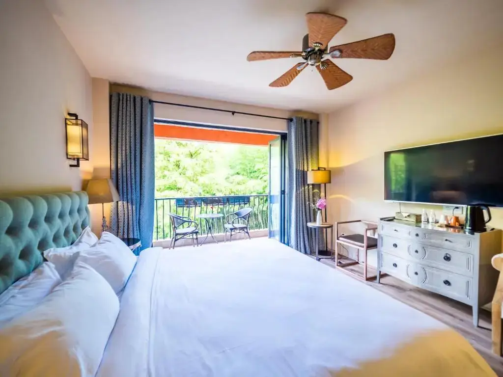Хучжоу: Arcadia Resorts