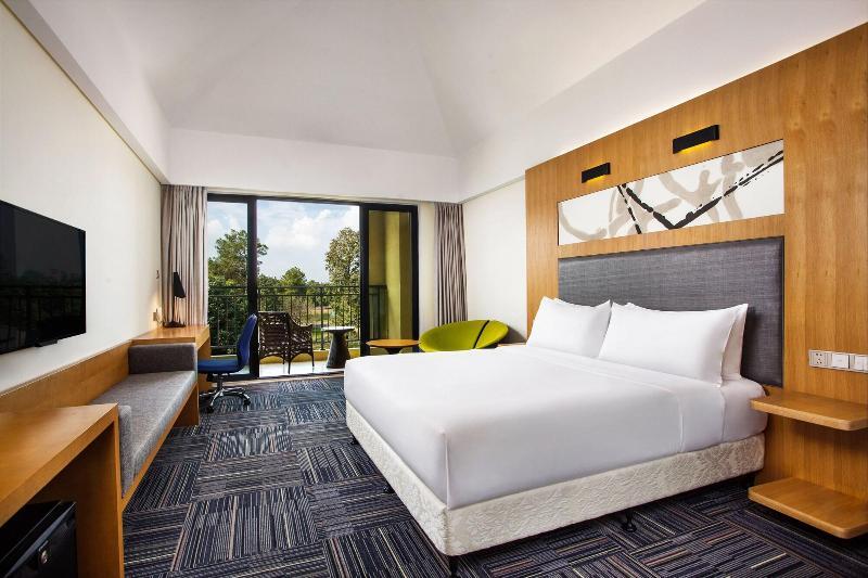 Чэнду: Aloft Chengdu Shixiang Lake