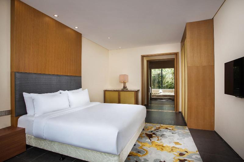 Чэнду: Aloft Chengdu Shixiang Lake