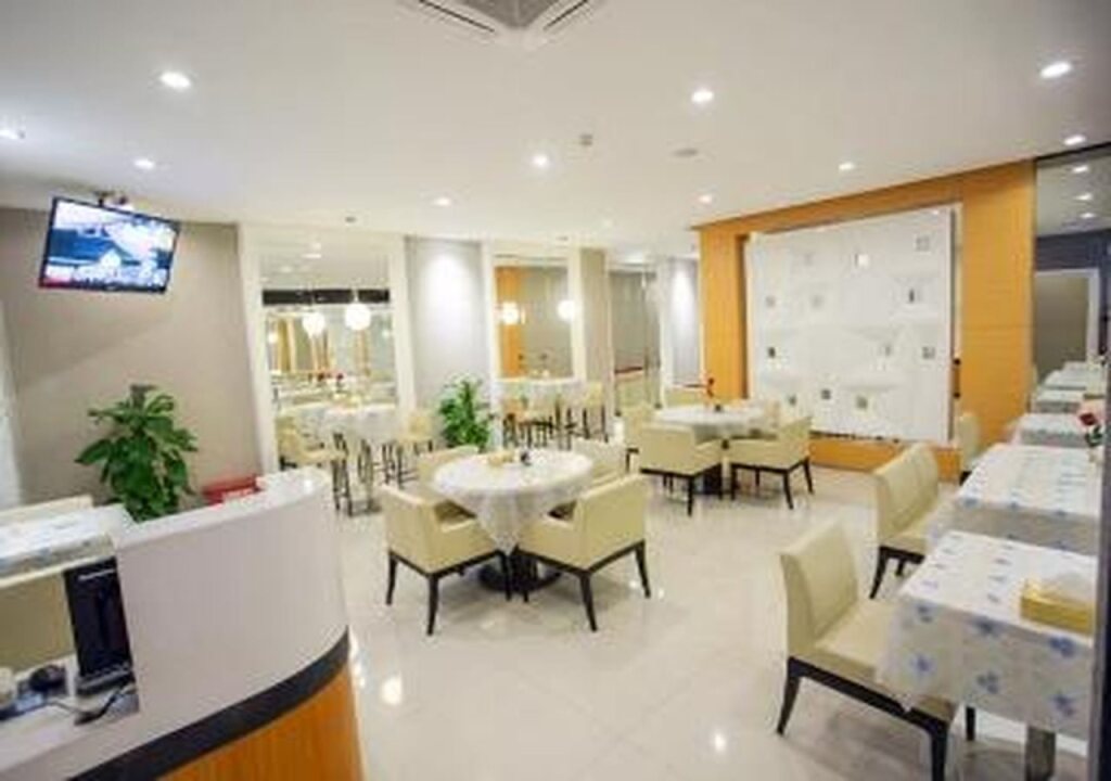 Нанкин: Jinjiang Inn Nanjing Mochou Lake