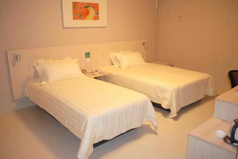 Чанчжоу: JinJiang Inn Changzhou Zhongwu Street Lihua Branch