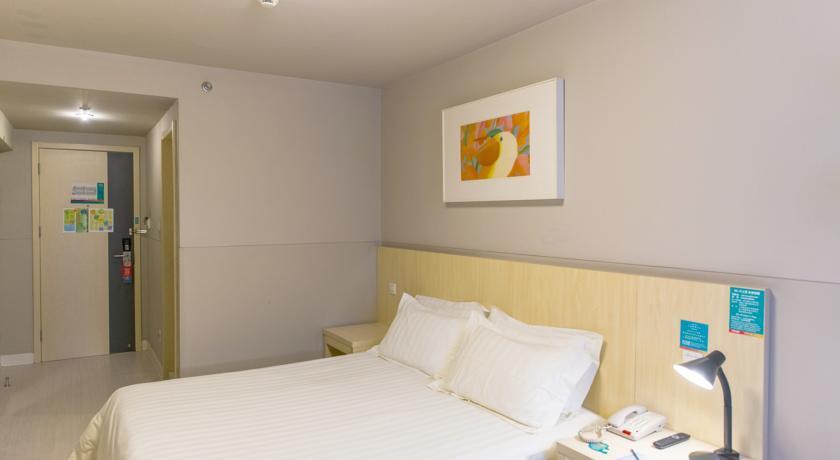 Циньхуандао: Jinjiang Inn Qinhuangdao Yingbin Road