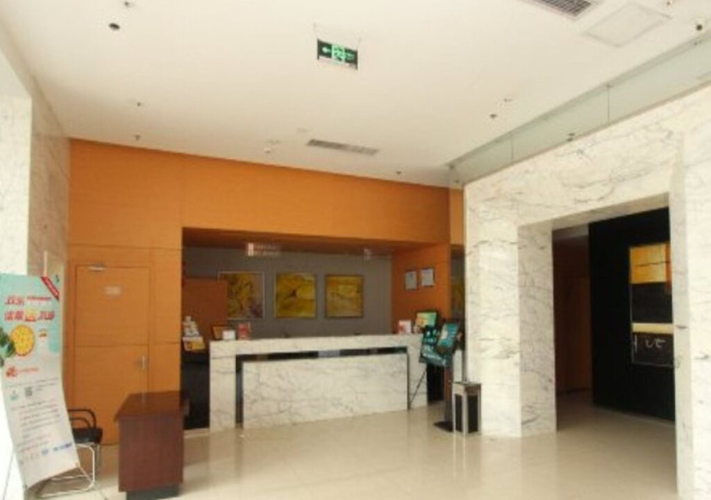 Ухань: Jinjiang Inn Wuhan Wujiashan Hi-tech Development Zone