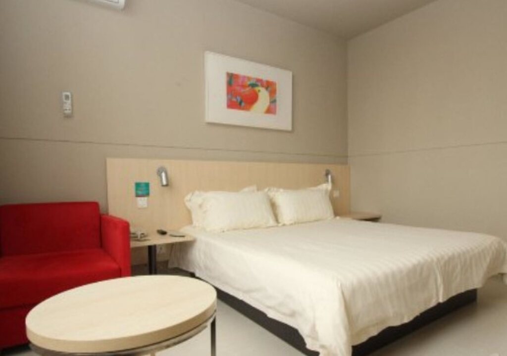 Ухань: Jinjiang Inn Wuhan Wujiashan Hi-tech Development Zone