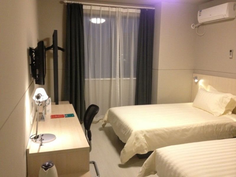 Шанхай: Jinjiang Inn Shanghai Songjiang Renmin North Road