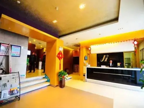 Сюйчжоу: Jinjiang Inn Xuzhou Feng County Bus Station