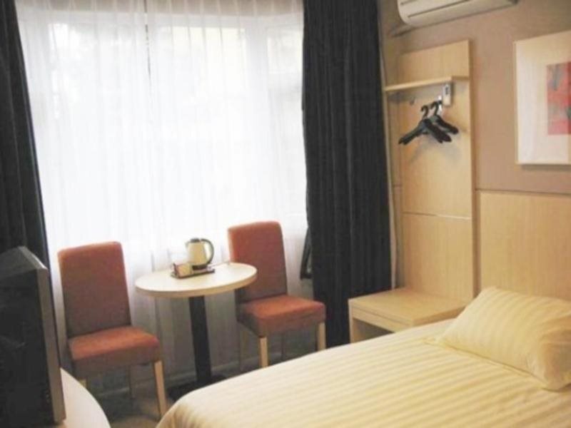 Тайчжоу: Jinjiang Inn Taizhou Xinghua Dainan Town