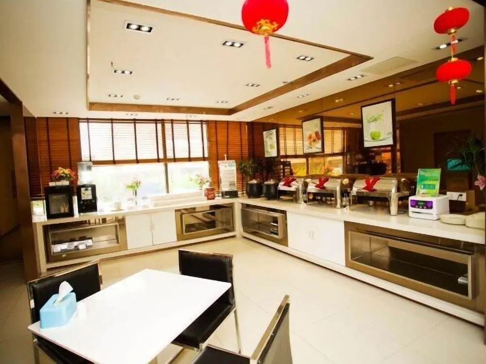 Наньтун: Jinjiang Inn Beijing Tongzhou Jiashe Road