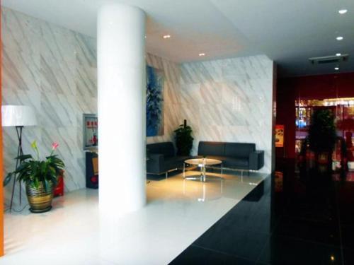 Шанхай: Jinjiang Inn Select Shanghai Songjiang Xinqiao