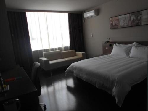 Шанхай: Jinjiang Inn Select Shanghai Songjiang Xinqiao