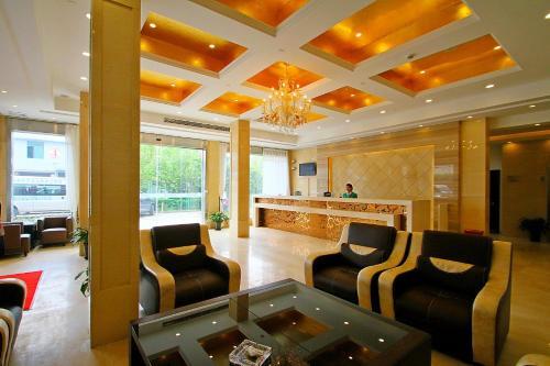 Шанхай: Jinjiang Inn Shanghai Pudong Jichangzhen