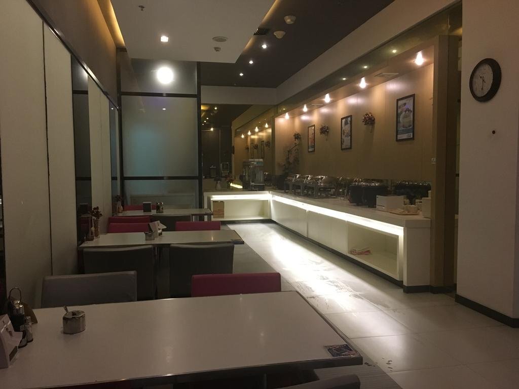 Тяньцзинь: Jinjiang Inn Tianjing Development Area Convention Center