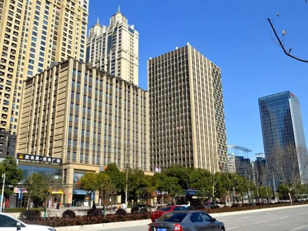Ухань: Metropolo Wuhan Wanda Mansion