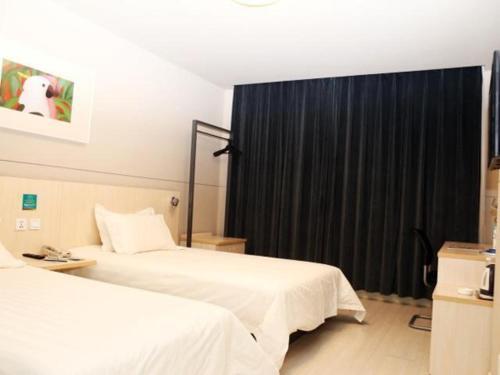 Таншань: Jinjiang Inn Qianan Middle Yanshan Road Branch