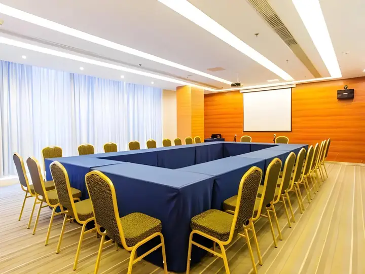 Тайчжоу: Jinjiang Metropolo Hotel - Taizhou Wanda Plaza