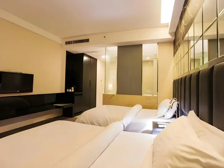 Хэфэй: Metropolo Hefei Swan Lake Hotel