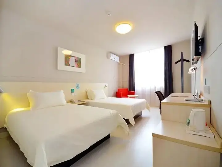Ухань: Jinjiang Inn Wuhan Optics Valley Avenue GaoXinEr Road