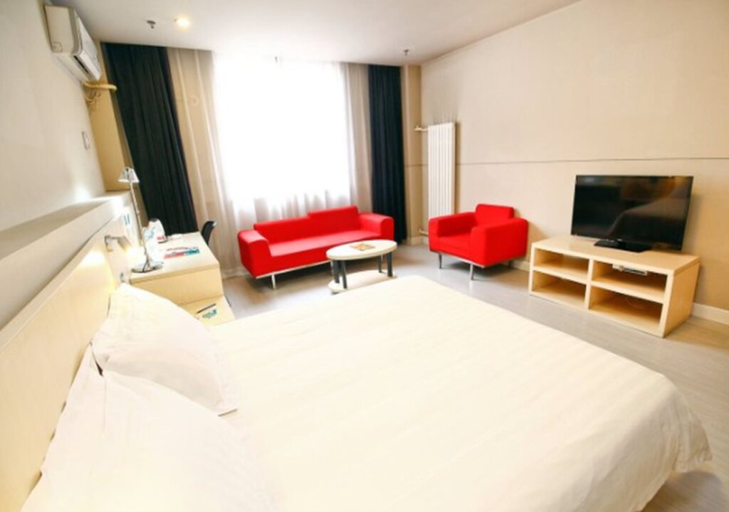 Чэнду: Jinjiang Inn Select Chengdu Daqfeng Huhui Avenue