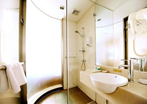 Тайюань: Jinjiang Inn Select Taiyuan Pingyang Road Branch