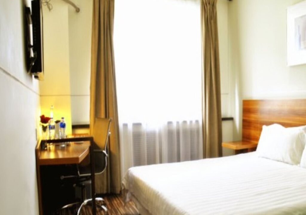 Харбин: Jinjiang Inn Select Harbin Qiulin Yida Yiyuan