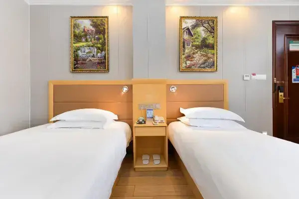 Шанхай: Jinjiang Inn Select Airport Town Chuannanfeng Road