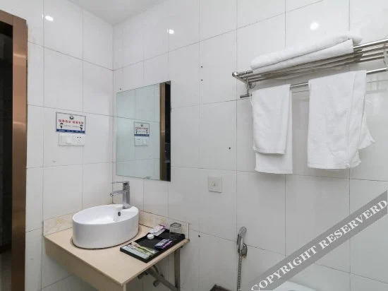 Иу: Yiwu Langtaosha Inn
